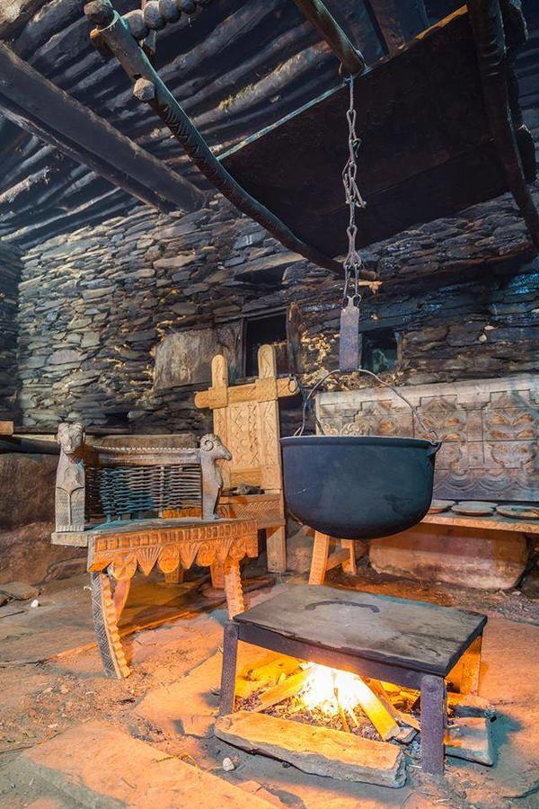 Ushguli Hotel Riho Kültér fotó