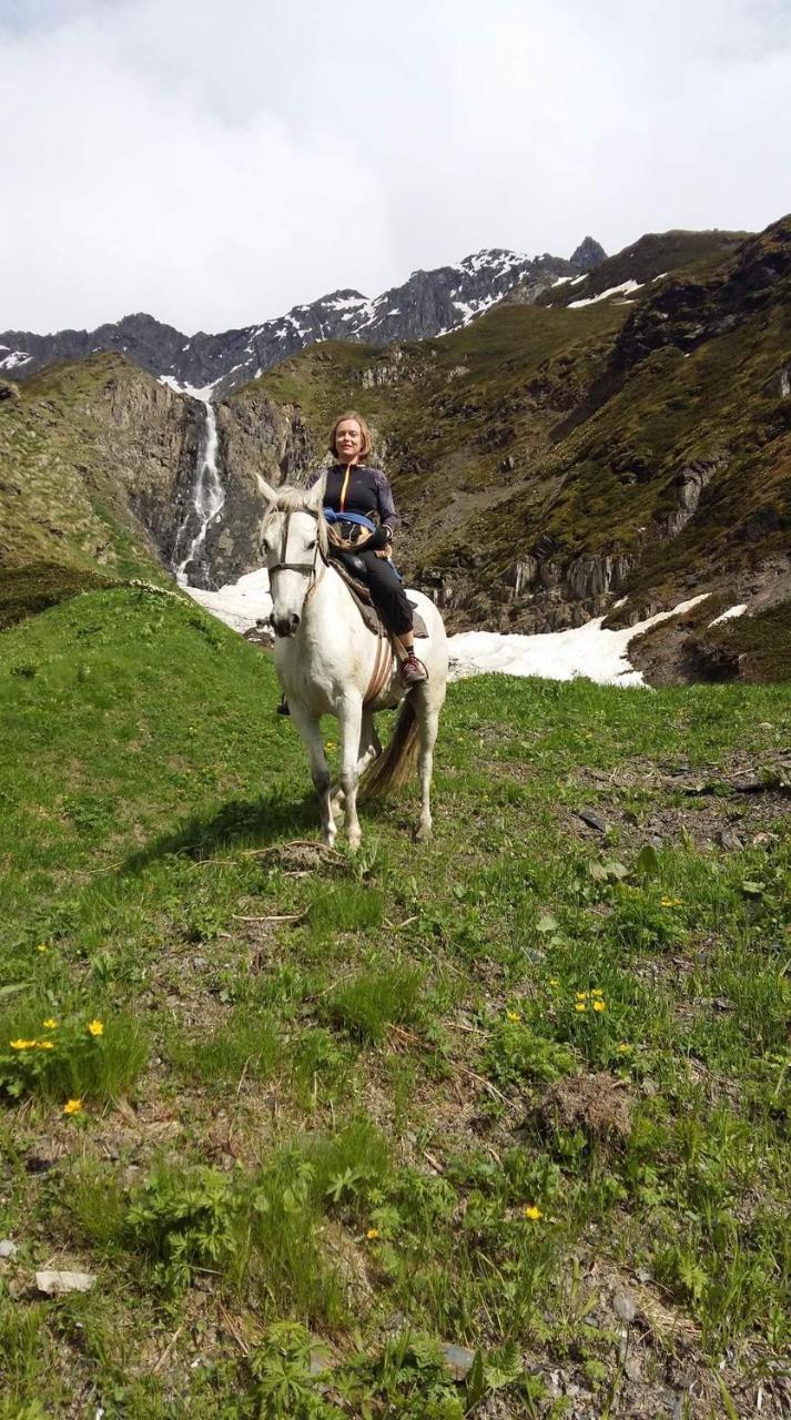 Ushguli Hotel Riho Kültér fotó
